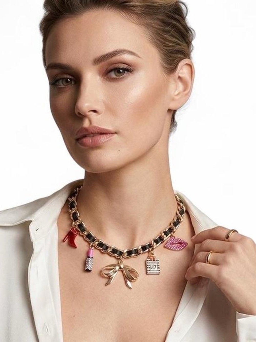NWT Betsey Johnson Charm Neckace